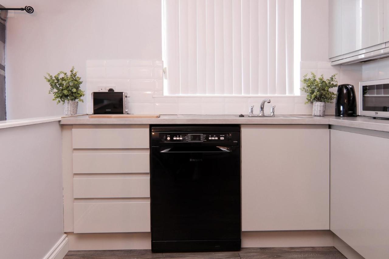 Bayview Apartments Ballygally  외부 사진
